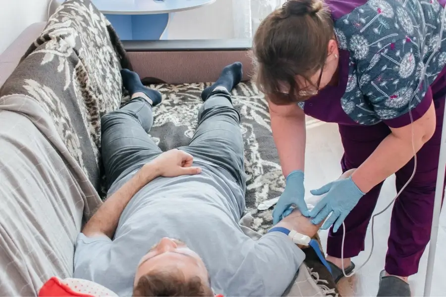 Срочный вывод из запоя в Камешково: быстро, недорого